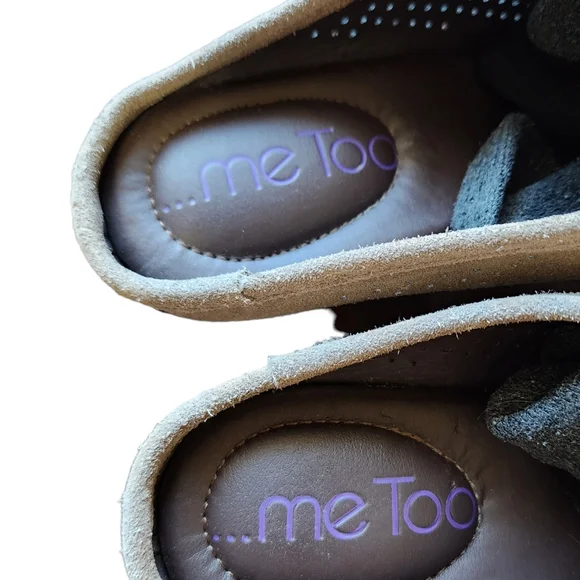 Me Too Zadiee Mules Shoes Women's 6M Beige Suede Stacked Heel Slip On - Picture 6 of 11